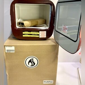 Burgundy Hot Box Heated Storage Unit – Holds 9 Cans – 10x10x10 – New In Box